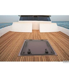 OSTERIGGIO G-TYPE FILO PONTE 580x580 In Alluminio Anodizzato satinato